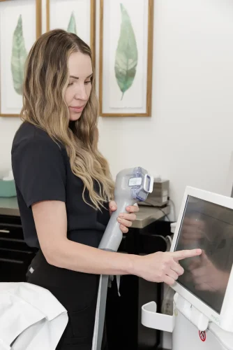 miraDry® Sweat Reduction the asthetic center in North Dakota